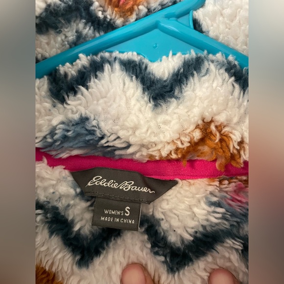 EDDIE BAUER Aztec print teddy bear 1/4 zip fleece Sz S - Picture 3 of 8